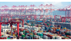 海运费用狂涨 全球港口已经开始堵了 然而更可怕的还在后面！