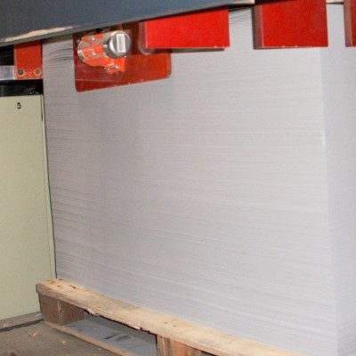 单面涂布白板纸高档涂布白卡纸白底白板纸批发量大从优规格齐全图3