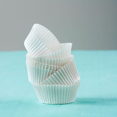 厂家蛋糕纸杯防油纸面包底托蛋糕纸托耐高温蒸烘焙模具巴斯克杯图5