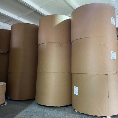 仲益牛卡纸，纯竹浆材质，表面细腻，纸面无杂质，平整光滑图2