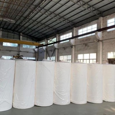 原纸餐巾纸卫生纸手帕纸面巾纸小卷卫生大轴纸整车集装箱出口批发图5