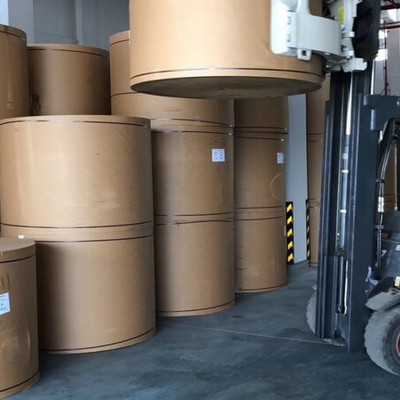 俄罗斯牛皮纸批发木浆牛皮卡纸印刷包装盒大卷筒黄色牛皮纸80g图3