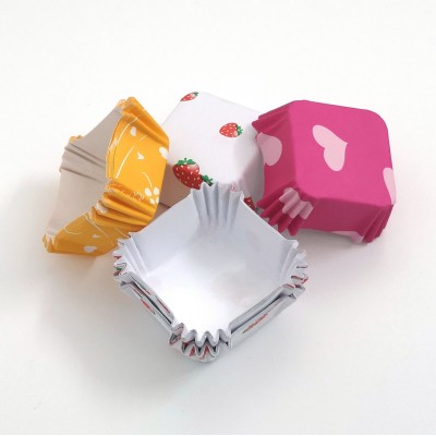 小正方形蛋糕纸杯 110克淋膜材料烘焙用纸烤箱耐高温防油防水纸托图3