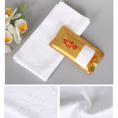酒店一次性湿毛巾餐饮小方巾湿巾饭店酒店宾馆棉湿毛巾厂家定制