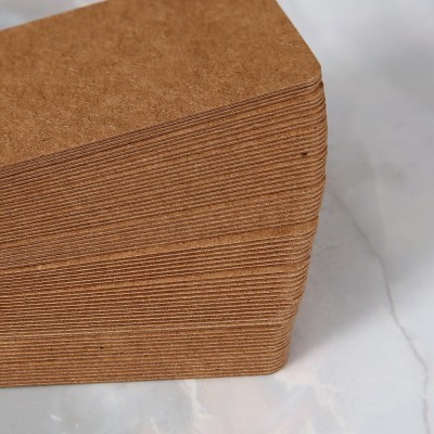 现货空白白卡牛皮纸黑卡纸服装标志吊牌厂家定做女装吊卡印字定制图5