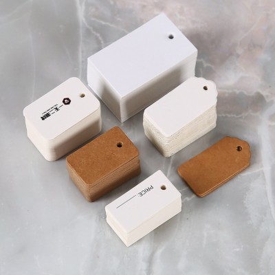 空白牛皮纸吊牌印字logo 硬白卡特种纸服装吊牌卡 女装男装标签卡