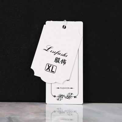 厂家定制硬白卡牛皮纸吊牌异形方形镂空服装吊牌吊粒批发可印logo图3
