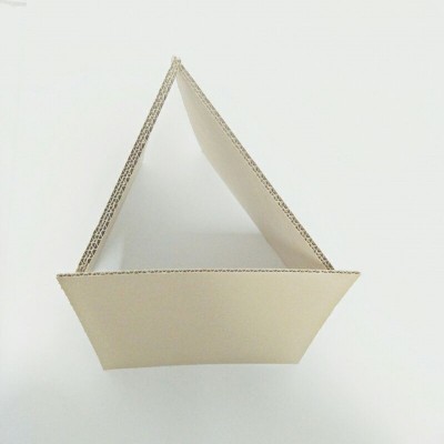 纸板批发 牛皮纸包装垫板瓦楞纸板 隔板 三五七层纸板 打包硬纸板