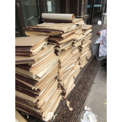 全国范围现金回收“合订本报纸”全国规模最大，现金收购。图3