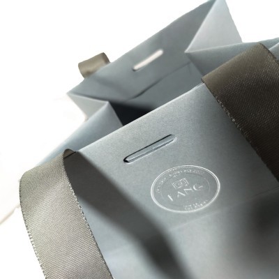 外贸特种纸手提纸袋定做烫金礼品袋定制压纹品牌珠宝首饰礼物袋图5