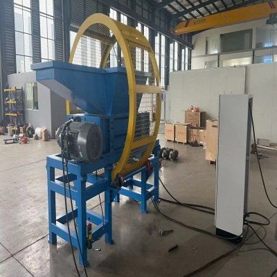 大型双轴撕碎机塑料废铁轮胎金属双轴废铁破碎机图5