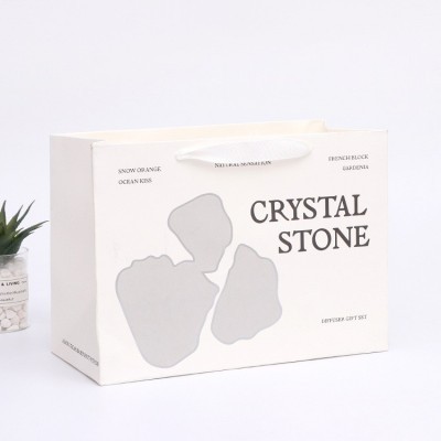 加厚纸袋子时尚礼品衣服包装袋服装店手提袋印logo设计批发包装袋图4