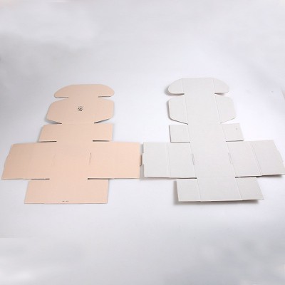 特硬飞机盒彩色服装包装盒白色瓦楞白板纸快递盒白卡纸盒现货批发图4