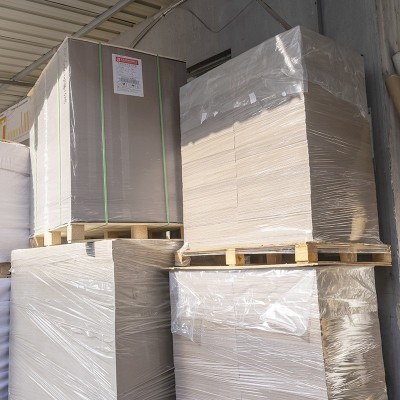 单面白衬板纸服装T恤衬板纸白卡纸300g- 450g包装硬纸板内衬板纸图2