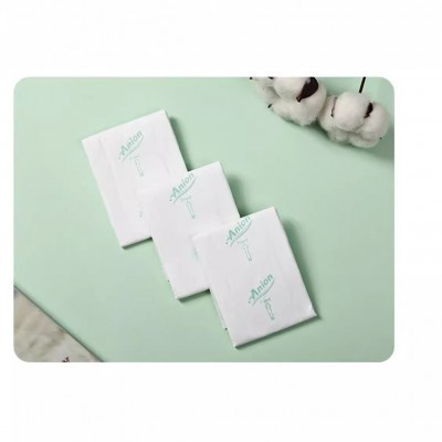 卫生巾工厂整箱批发金小莉日用绵柔透气防侧漏卫生棉条姨妈巾护垫图2