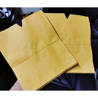 220/1万个14.5X17无铁丝无字亮面在外水蜜桃水果套袋厂家直供