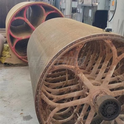 1092废纸造纸机流水线 二手2400型气缸纸机 2800循环水设备安装图4