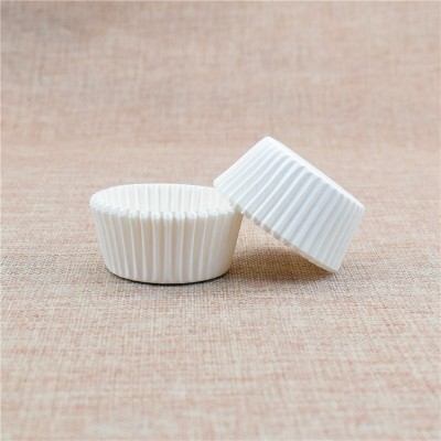 工厂直供9cm垫纸圆形烘焙油纸 批发防油食品级曲奇烘焙纸蛋糕托图4