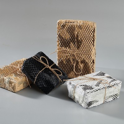 工厂批发黑色缓冲包装牛皮纸蜂巢网格纸防潮减震填充纸卷筒蜂窝纸图3