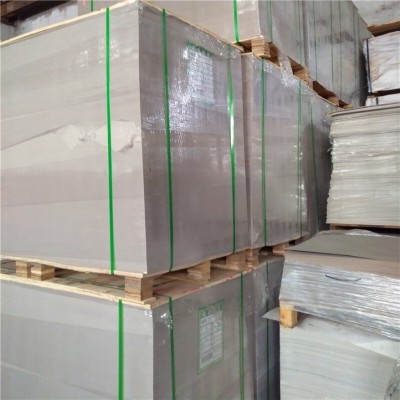 直供白卡纸铜板纸灰卡纸衣服衬垫礼盒纸板吊牌包装特种纸图5