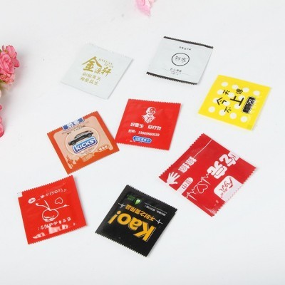 厂家批发湿巾定制 套套恶搞现货湿巾定做餐饮外卖创意湿纸巾图4