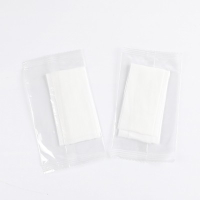 单片透明包装湿巾一次性纸巾 外卖赠品湿纸巾可加logo 单片纸巾图4