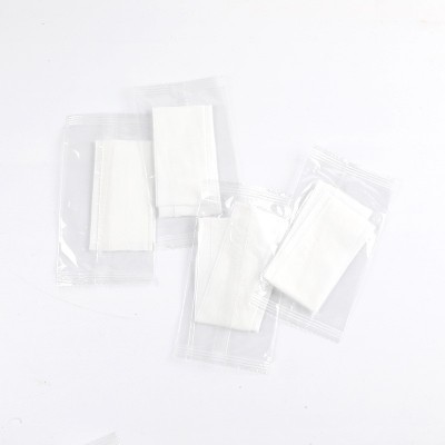 单片透明包装湿巾一次性纸巾 外卖赠品湿纸巾可加logo 单片纸巾图5
