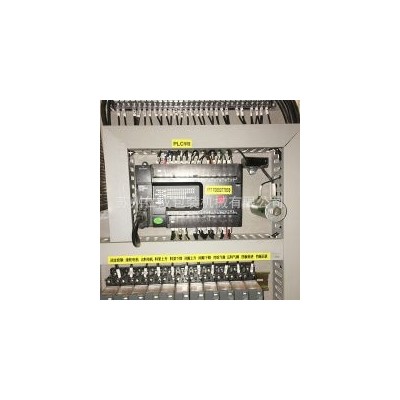 纸箱瓦楞纸箱高速全自动钉箱机 一分钟换单半自动钉箱机