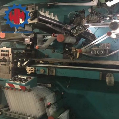 全自动一次性婴儿纸尿裤生产设备拉拉裤尿不湿生产线纸尿裤机械图4