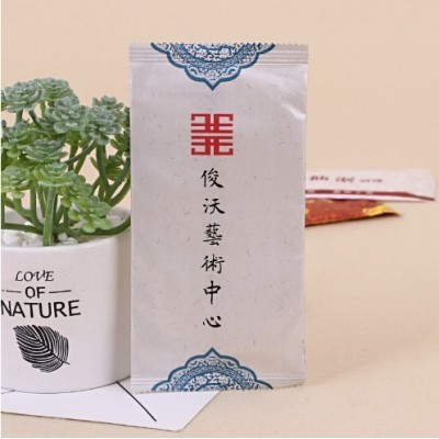 创意饭店湿巾一次性外卖餐饮湿巾 网咖广告单片酒店湿巾可印logo