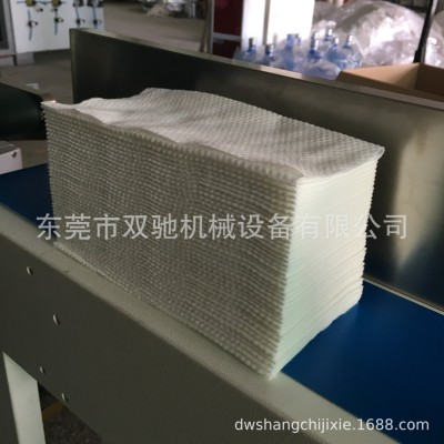 东莞市棉柔巾生产线全自动无纺布手拉手折叠机抽取式折叠设备图5