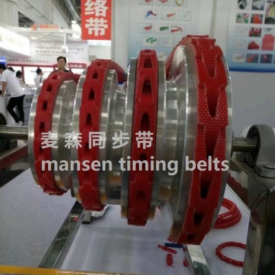 聚氨酯PU万能工业皮带红色有钉三角带工业运输机器无钉活络带厂家图3
