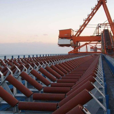 厂家供应黑料输送机大倾角斜巷运输机大倾角运输机图3