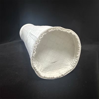 除尘布袋必达福滤袋涤纶针刺毡600克防静电覆膜超细纤维聚酯防水图2