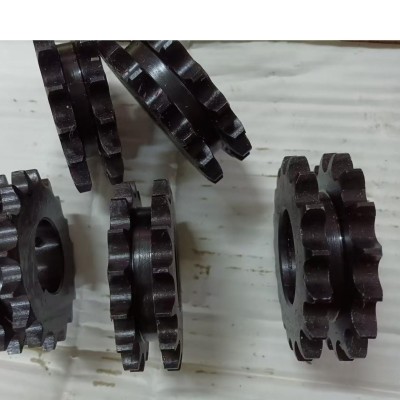 移载机链轮，双排17齿主动轮，从动轮内孔17内孔20，皮带线铝轮现图5